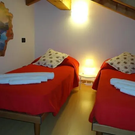 Piscina E Vistalago Crocemenaggio Cir 013145-00318 Apartament *