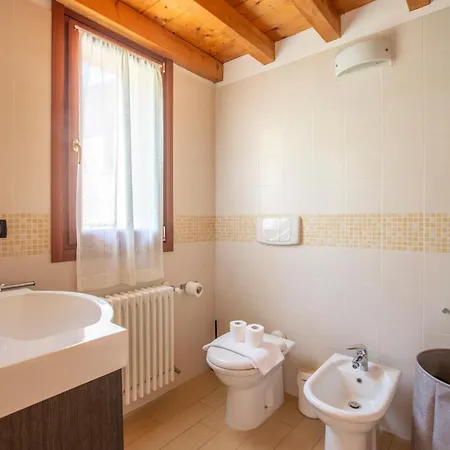 דירה Piscina E Vistalago Crocemenaggio Cir 013145-00318